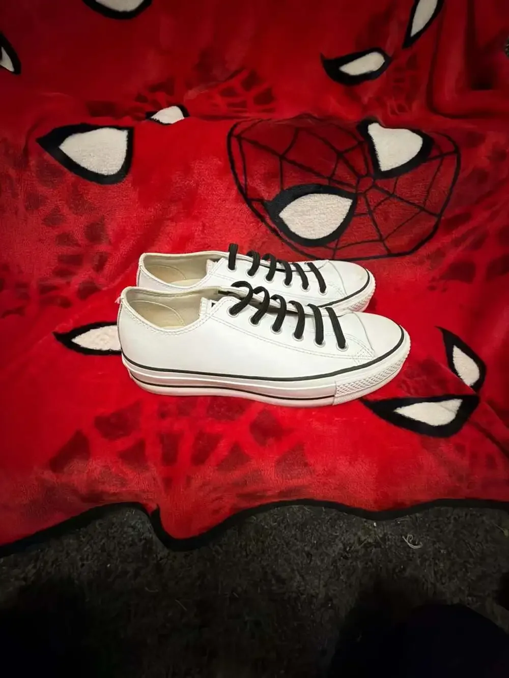 Converse Chuck Taylor All Star Low Platform White Leather Sneakers